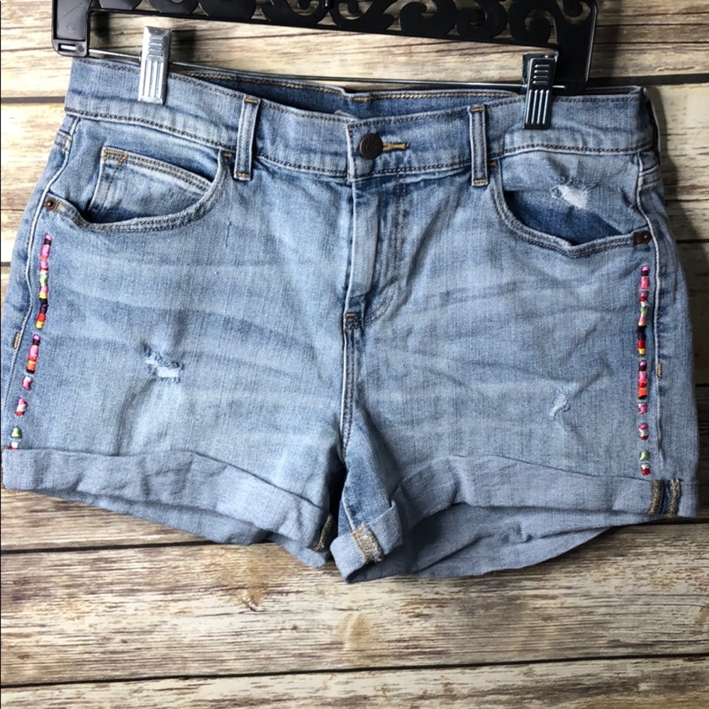 Old Navy Faded Jean Shorts & Multicolor Detailing!